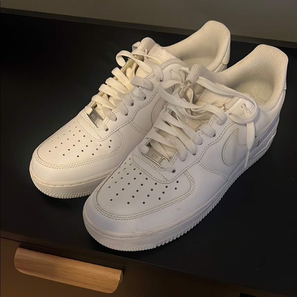 Nike White Men's Sneakers